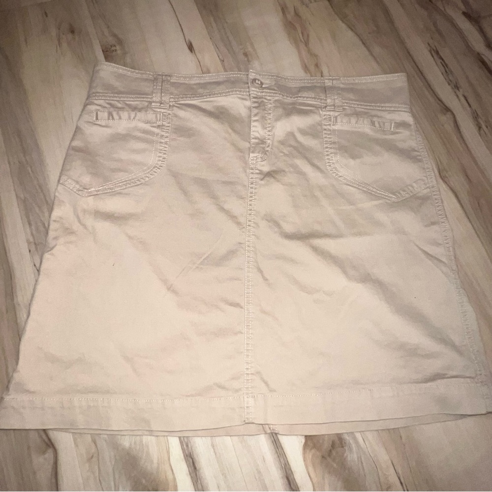 Old Navy Cream A-Line Skirt